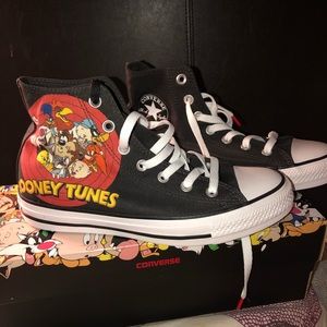 Looney Tunes *Special Edition* Converse